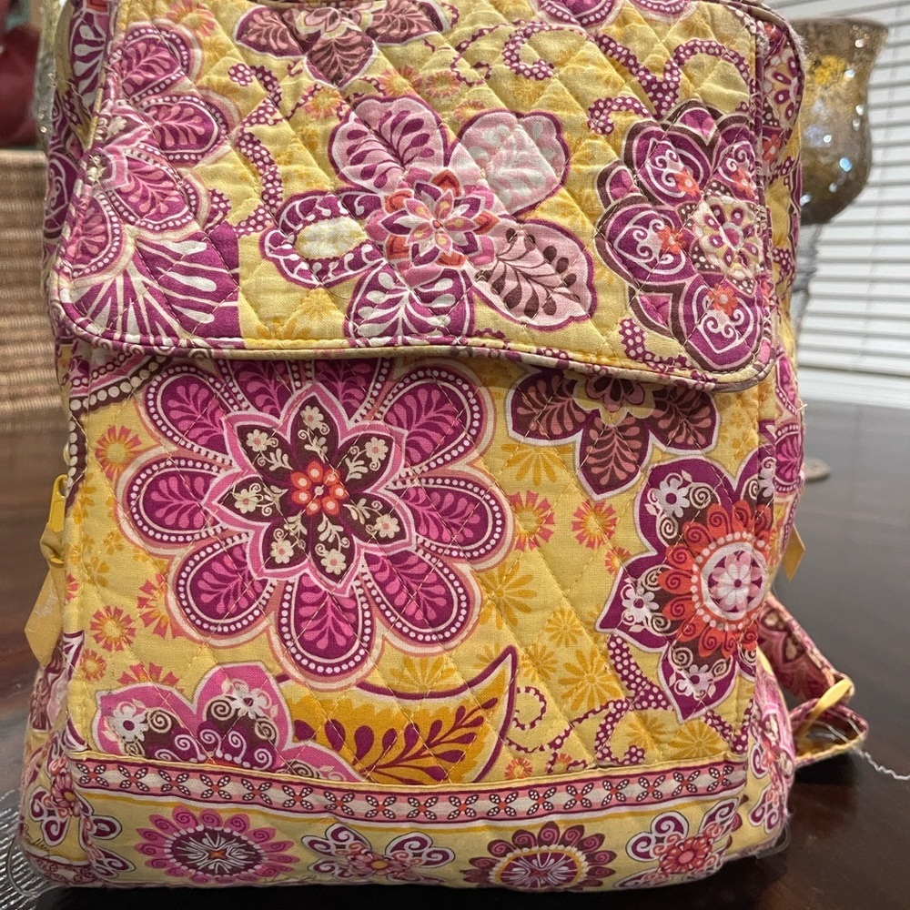 Vera Bradley Bali Gold Quilted Backpack Pink Yellow Floral Retired Y2K - Picture 8 of 8